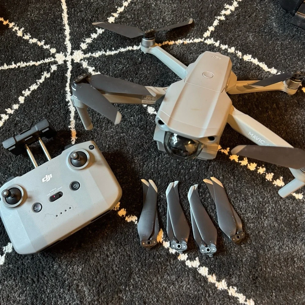 Mavic Air 2 Fly More Combo PLUS Propeller Guard and Waterproof Hard Case